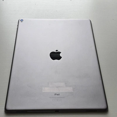 Apple iPad Pro 12.9" 2nd Generation A1670 512GB Wfi Space Grey - Image 1 of 4