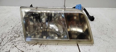 Правая фара Ford Crown Victoria 98 99 00 01 02 03 04 05 06 07 08 09 10 11 - Изображение 1 из 4