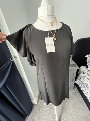 С ЯРЛЫКАМИ шикарный LUC-CE размер L подходит 12-14 черный трепетать рукав открытый назад платье - Изображение 1 из 4