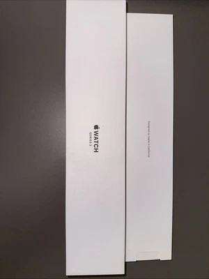 Apple Watch Series 3 42mm Cassa Alluminio Grigio Siderale, Cinturino Silicone... - Immagine 1 di 4