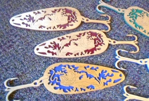 LOT 7 Scroll Saw Cut Hand Crafted Fishing Lure Cabin Wall Decor 10" 3 Color USA - Picture 1 of 7