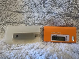 Creative Muvo N200 Radio Audio Digitale 256mb Lettore multimediale MP3 con supporto clip - Foto 1 di 7