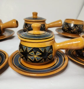 Dizayn North Cyprus Hand Painted Bean Soup Handled Bowls with Matching Plates - Picture 1 of 10