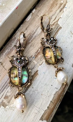 Pendientes colgantes vintage góticos escarabajo abulón perla cristal calavera Foto 1 de 4