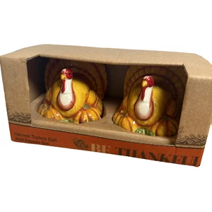 TURKEYS SALT & PEPPER SET -  K-MART IN CHINA - NEW IN BOX! - Picture 1 of 5