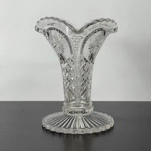 EAPG ca.1907 Tarentum Glass Co. Windsor aka Ornate Star -Vase - Picture 1 of 11