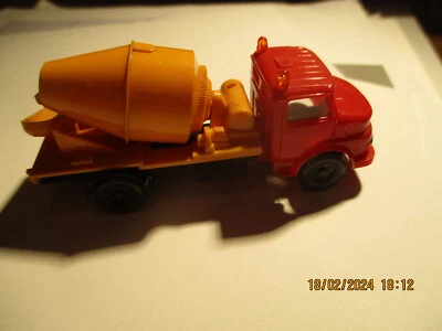 RE-WIKING - MB 1413 Betontransporter mit 2 GELBLICHT - Immagine 1 di 4