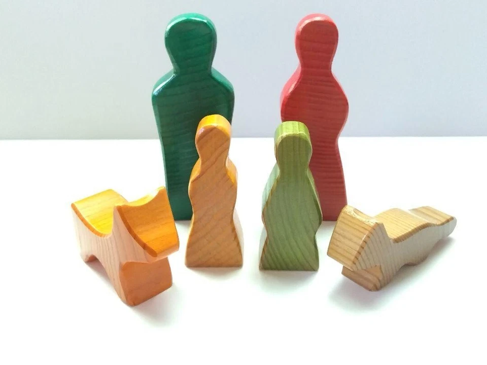 Antonio Vitali x Ravensburger "Family" Wooden Toy Set of Game Figures good - Image 1 of 4