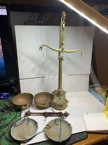 VINTAGE BRASS HANGING BALANCE SCALES FOR PARTS OR REPAIR (2-84) - Picture 1 of 5