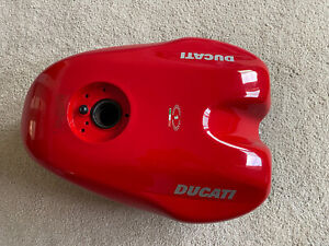 Ducati 998 Fuel Tank Gas Petrol Red 58610491AA (2002 Ducati 998 with 6376 miles)