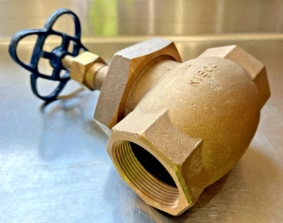 Nibco T-235-Y Bronze Manual Threaded Globe Valve 2.5" inch NPT New - Image 1 of 4