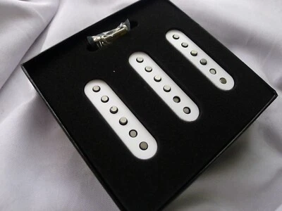 Sets of 3  Alnico 2 Single Coil Vintage Hot 60 Pickups Strat Style White - Image 1 of 4