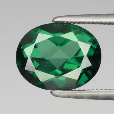 💎 3.33ct 10x8mm VS Oval Natural Green Topaz - Africa Gemstone (Coated) - Image 1 of 4