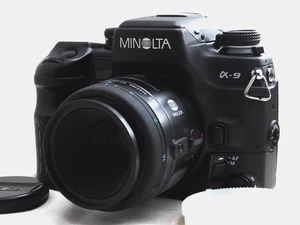 Minolta α9 Alpha 9 Maxxum + Minolta AF MACRO 50mm F/2.8 de Japón [Casi Como... - Imagen 1 de 14