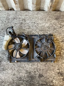 2008 HONDA JAZZ ———-2002-2008—-RADIATOR AND FAN PACK—RAD—COOLING SYSTEM—-1.4–mk2 - Picture 1 of 3