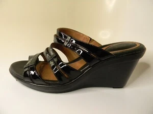 Womens Clarks Artisan Black Leather Upper Wedge Strap Sandals Size 6M - Picture 1 of 10