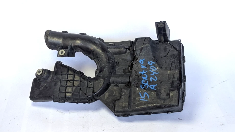 Conjunto de filtro de aire Nissan Sentra 2013-2019 grado 1,8 OEM Foto 1 de 4