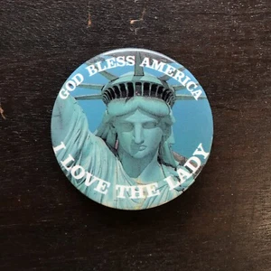 Vintage 2,25" NYC Souvenir Pin God Bless America I Love The Lady Freiheitsstatue - Bild 1 von 2
