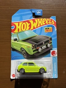 Honda Civic Custom Green J-Imports 2023 8/10 Mainline 117/250 Hot Wheels '73 - Imagen 1 de 3