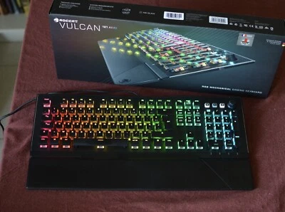 CLAVIER GAMER ROCCAT VULCAN 121 AIMO FULL SIZE - Image 1 of 4