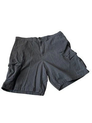 Chaps Men Gray Flat Front Dark Wash Cargo Short Size 42 - Image 1 of 4