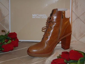 MICHAEL KORS BROWN LUG SOLE "KIM" BOOTIE SZ 11 *NIB* - Picture 1 of 8