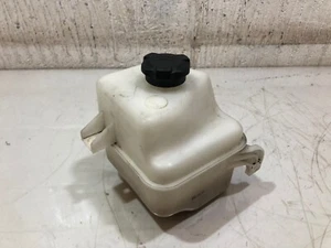 HYUNDAI IX35 2014 2.0 DIESEL COOLANT OVERFLOW EXPANSION TANK 25430-2S050/2009-15 - Picture 1 of 9