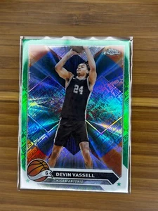 Devin Vassell 2023-24 Topps Chrome - #152 Green Topps Logofractor - Picture 1 of 2