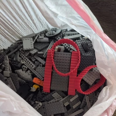 LEGO black and grey mostly Star Wars peices Foto 1 de 4