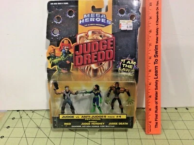 Juego de figuras de acción vintage Mega Heroes Judge Dredd #4, ¡envío gratuito! Foto 1 de 2