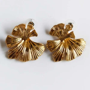 New 35mm Zara Leaf Drop Earrings Gift Vintage Women Party Holiday Show Jewelry - Picture 1 of 3