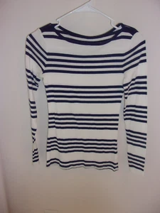 OLD NAVY - GR XS WEISS UND MARINE GESTREIFTES TOP FÜR DAMEN - Bild 1 von 2