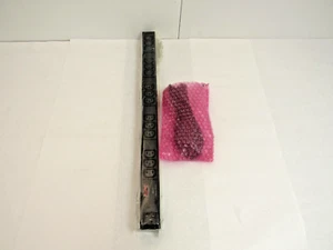 APC AP9572 Basic Rack PDU 8-5 - Picture 1 of 4