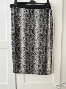 elastic feature waist knee lengt snake print slinky jersey bodycon skirt size 16 - Picture 1 of 3