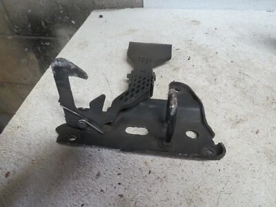 82 CHEVY EL CAMINO КАПЮШОН ВЫПУСК ЗАЩЕЛКА В СБОРЕ  - Изображение 1 из 4