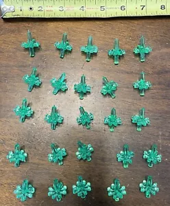 25 GREEN VINTAGE CANDLE BLOSSOM Ceramic Christmas Tree Lights - Picture 1 of 3