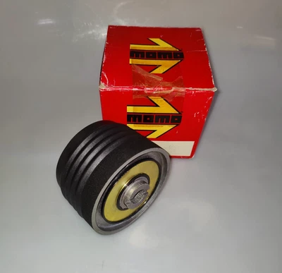 NUEVO buje de volante deportivo Momo K4902 / C4902 para Honda Civic Accord Prelude - hasta 83 Foto 1 de 3