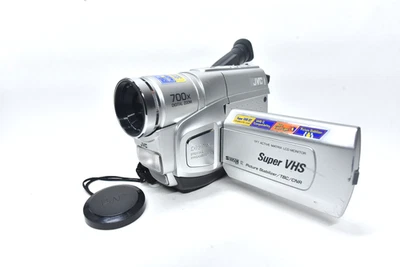 JVC GR-SXM49 SUPER VHS-C ANALOGUE CAMCORDER - Image 1 of 4
