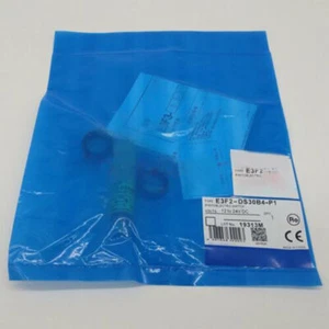 OMRON E3F2-DS30B4-P1 Photoelectric Switch E3F2DS30B4P1 New One Free Shipping - Picture 1 of 1