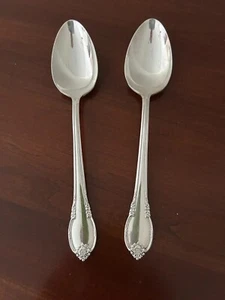 2 cucharas para servir International Silver 1847 Rogers Silverplate Remember 8,5" - Imagen 1 de 3