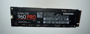 Samsung 960 PRO MZVKP2T0HMLP PRO 2TB Multi-Level-Cell PCI Express NVMe 3.0 x4 M. - Photo 1/5