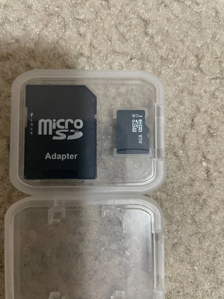 Micro SD Card Adapter and Case (8GB) - Image 1 of 1