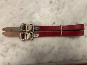 Correas de dedo vintage nuevas-antiguas stock ALFREDO BINDA BIANCHI DINO • rojas. (NJ) - Imagen 1 de 3