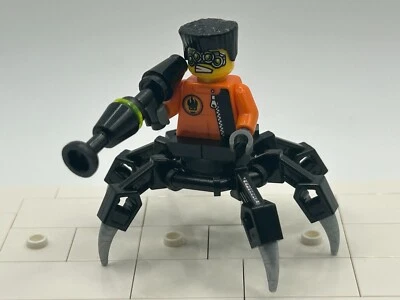 LEGO Spy Clops Black Legs minifigure Agents 8635 agt014 - Image 1 of 4
