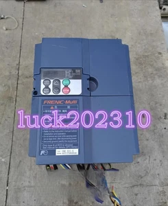 1PC used Fuji inverter FRN2.2E1S-7C 2.2KW 220V #YY - Picture 1 of 2