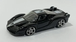 💥 ‘08 Hot Wheels FERRARI FXX New Models Black w/White Chrome PR5 Spokes - Picture 1 of 9