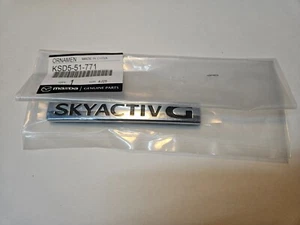 ORIGINAL MAZDA CX-5 ORNAMENT MOTOR HECKKLAPPE - HINTEN KSD5-51-771 - Bild 1 von 2