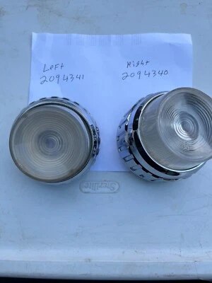 Conjunto de lâmpada traseira reversa Mopar 1961 Plymouth Fury - Imagem 1 de 4