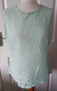 Beautiful Mint Green Lace Top Size 18 - Picture 1 of 3