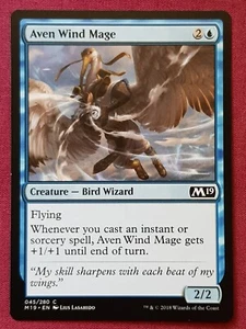 Magic The Gathering 2019 CORE SET M19 AVEN WIND MAGE blue card MTG - Picture 1 of 2